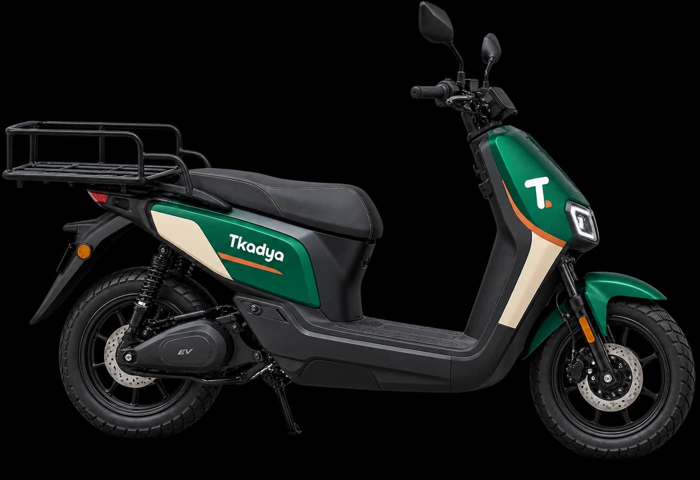 Le scooter électrique Tkadya, vert et charbon, avec son porte-bagages
